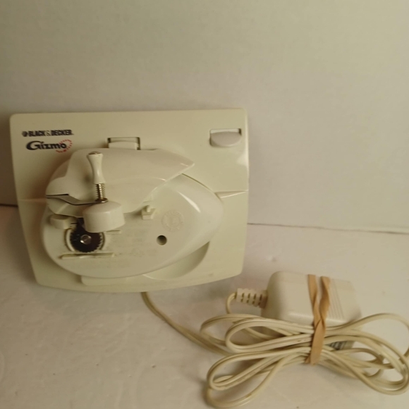 Black & Decker Gizmo Space Saver Cordless Rechargeable Can Opener PARTS ONLY - Picture 1 of 6